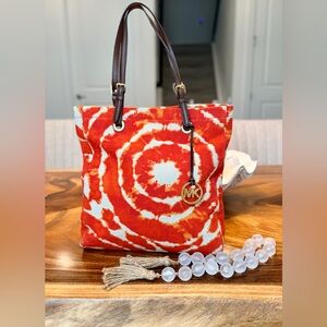 MICHAEL KORS Jet Set Orange Tie-Dye Canvas Tote Brown Leather Handles Gold Hardw
